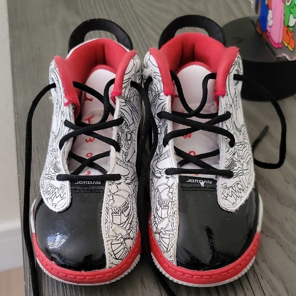 Jordan Kids Shoes - Black and Red